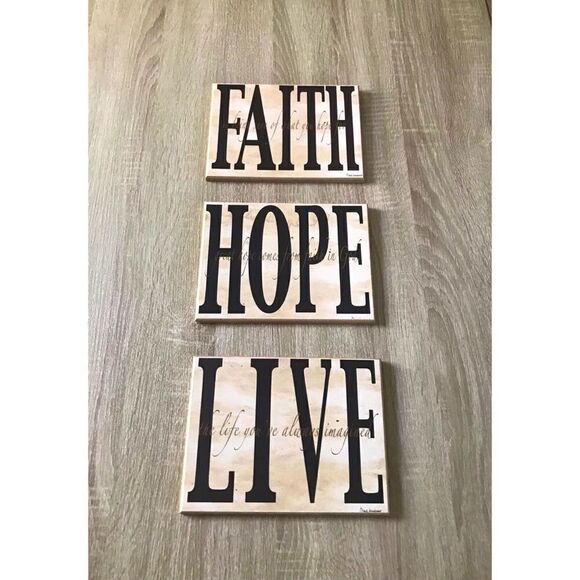 Preowned β¦ FAITH β¦ HOPE & LIVE βSetβOf 3β Wall Decor - Picture 1 of 2